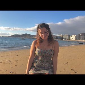 Meet your Posher, Vanessa